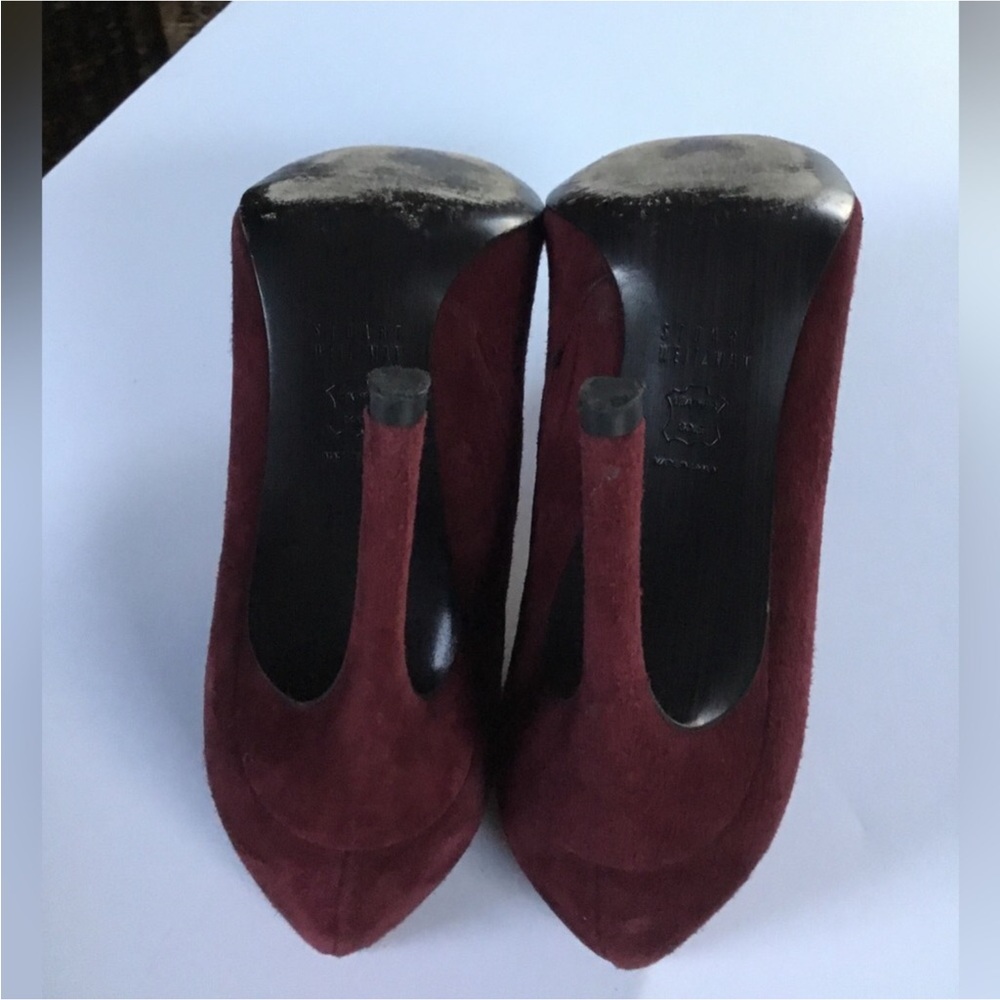 STUART WEITZMAN - Picture 11 of 15